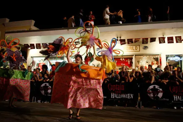 Key West Celebrates Halloween Season With Annual Fantasy Fest. Robert the Doll and David Sloan will lead Fantasy Fest 2024 with a neon 90s cosmic carnival to reverse an island curse.