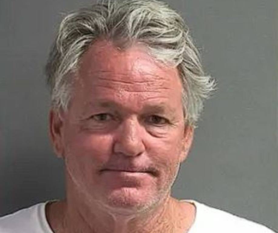 A Florida Drunk Driver was arrested after rear-ending a truck and unsuccessfully trying to blame his passenger by swapping seats.