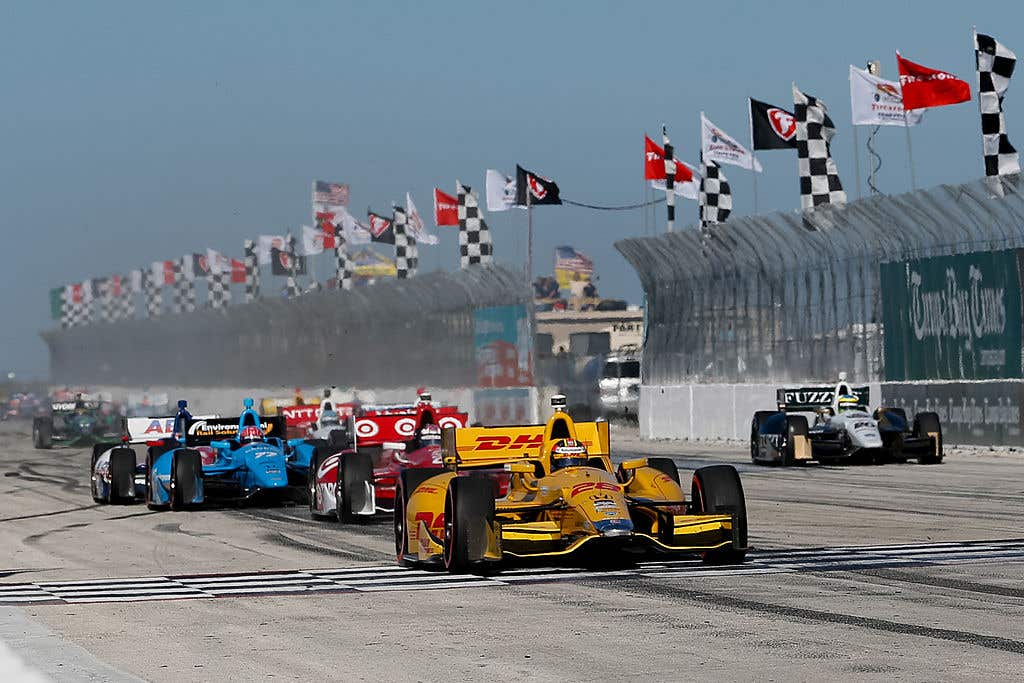 ST PETERSBURG, FL - MARCH 30: Ryan Hunter-Reay, driver of the #28 DHL Andretti Autosport Honta leads a pack of cars during the Verizon IndyCar Series Firestone Grand Prix of St. Petersburg at the Streets of St. Petersburg on March 30, 2014 in St Petersburg, Florida