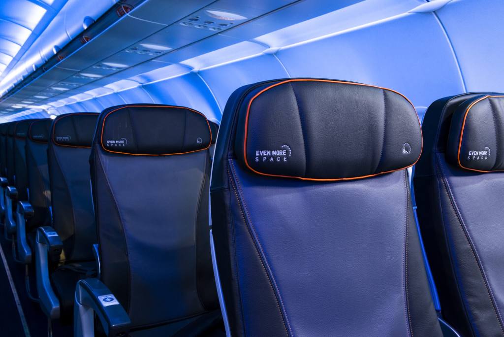 JetBlue Airbus A320 interior. 